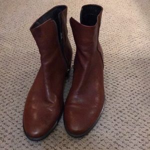 Gorgeous Leather ECCO Boots